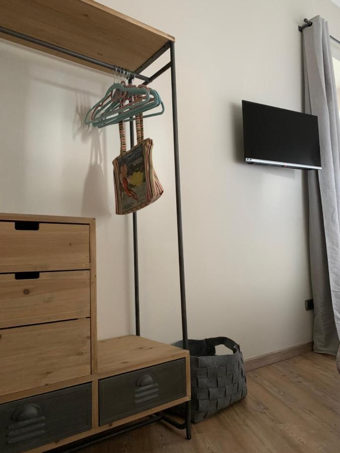 Goose House Luxury Holiday Home Сутри Экстерьер фото